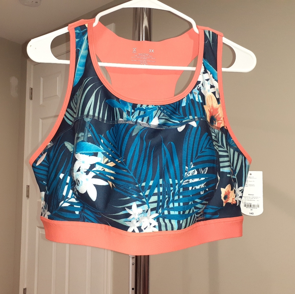 #214 NWT Women's Athletic Set